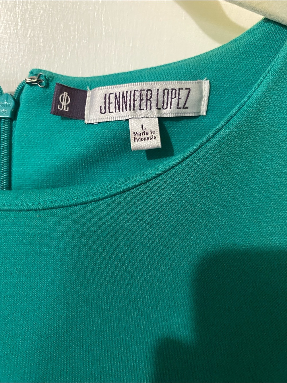 Jennifer Lopez Teal Sleeveless Belted Midi Dress - Picture 2 of 4